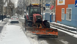 В Кирове из-за снега снова перешли на зимнюю уборку дорог
