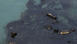 На предприятии в Лянгасово слили в канаву нефтепродукты