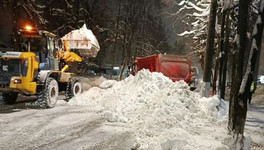 За сутки из Кирова вывезли более 11 тысяч кубометров снега