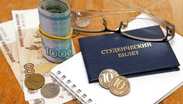 Студенческая стипендия вырастет на 100 рублей