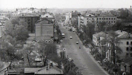 Советские высотки и дореволюционный ТРЦ. Какой была и какой стала улица Ленина