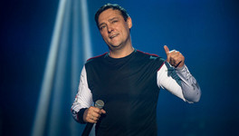 «Сердце разорвалось в трёх частях»: директор Юрия Шатунова рассказал, что подорвало здоровье певца
