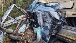 В Юрьянском районе в аварии с фурой погиб водитель легковушки