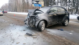 В Кирово-Чепецком районе пьяный водитель иномарки врезался в бензовоз