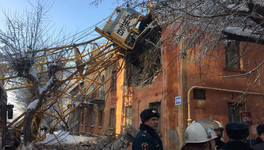 Ростехнадзор назвал причину падения башенного крана на улице МОПРа