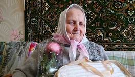 Котельничанка Людмила Губанкова отметила 90-летний юбилей