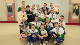 Сборная Кировской области заняла третье место на чемпионате России по акробатике