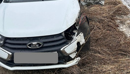 В Верхнекамском районе столкнулись «Лада Гранта» и грузовик