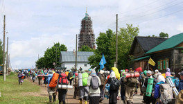 Участники Великорецкого крестного хода пройдут 40 км бездорожья