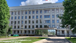 Министр строительства и ЖКХ РФ наградил кировских чиновников