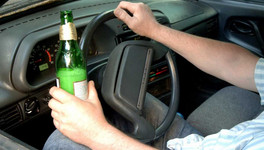 В Сунском районе выдали водительские права мужчине, страдающему алкоголизмом