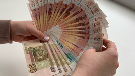 Кировская пенсионерка отдала мошенникам 600 тысяч рублей из-за «взрыва 49 самолетов»