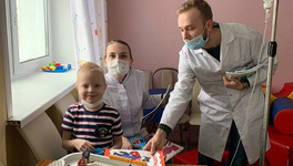Кировских студентов-медиков привлекли на помощь врачам