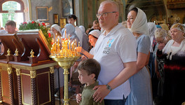 Губернатор Александр Соколов поздравил кировчан с Днём семьи, любви и верности