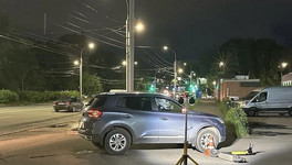 Водитель электросамоката пострадал в ДТП на улице Воровского
