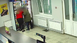 В Советске мужчина похитил алкоголь из магазина, угрожая продавщице ножом