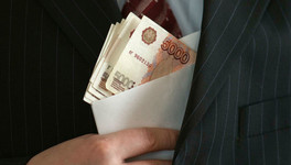 В Кирове задержали сотрудника предприятия за коммерческий подкуп
