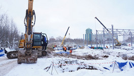 Чиновники проверили строительство фиджитал-центра в Кирове