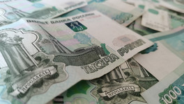 Житель Кировской области задолжал дочери более 600 тысяч рублей