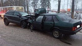 В Кирове столкнулись сразу пять автомобилей