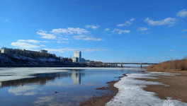 Мост через реку Кама закрыли