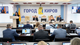 Двое кировчан получат почётные знаки «За заслуги перед городом»