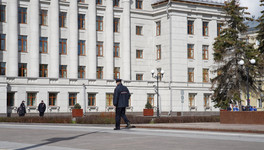 В Кирове раскрыли грабёж в сквере на Производственной