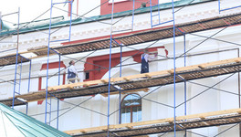 Начались завершающие работы по восстановлению фасада Спасского собора
