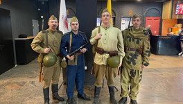 В Кирове вышел в прокат фильм о подвиге советского лётчика «Девятаев»