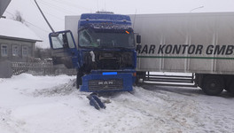 Подробности тройного ДТП в Котельничском районе: пострадала 46-летняя пассажирка автобуса