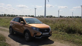 В автосалонах России закончились автомобили Lada XRay
