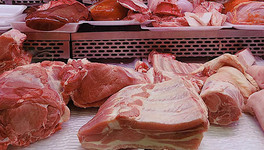 Роспотребнадзор обнаружил 46 партий опасного мяса у кировских производителей