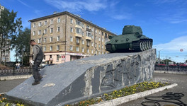На Октябрьском проспекте отремонтируют памятник танку Т-34/85