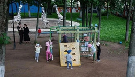 В парке «Аполло» обновили лестницу к футбольному полю