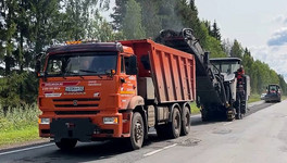 В Кировской области до 30 сентября закончат ремонтировать дорогу до соседнего региона