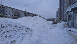 В Кирове с 7 на 8 февраля вывезут снег с 15 участков улиц