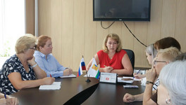 Галина Гоголева вступила в должность главы Свечинского округа