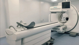 В Кировском центре онкологии обновили тяжёлое оборудование
