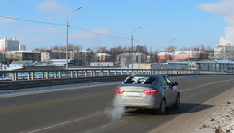 В Кирове прокуратура потребовала забрать водительские права у 13 граждан