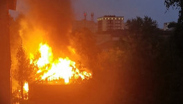 Ночью в Кирове сгорел жилой многоквартирный дом. Спасатели эвакуировали 15 человек