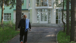 Губернатору предложили переделать правительственную резиденцию на Чёрном озере в детский санаторий