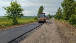 В Пижанском районе по «Дорожному миллиарду» ремонтируют подъезд к деревне