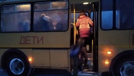 В Верхошижемском районе после вмешательства прокуратуры школьников вновь начали возить на занятия бесплатно