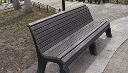 Количество скамеек в Александровском саду увеличилось до 54