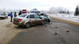 В Кировской области за выходные восемь человек погибли в ДТП