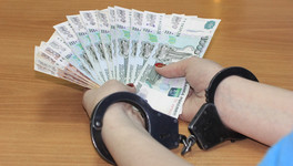 В Юрье экс-главбуха администрации подозревают в растрате 200 тысяч рублей