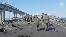 Трое человек погибло после диверсии на Крымском мосту