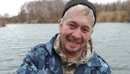 В Кирове ищут пропавшего мужчину в сером спортивном костюме