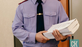 В Кирове на женщину сошел снег с крыши