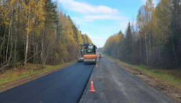 В Кировской области ремонтируют трассу Белая Холуница - Кирс